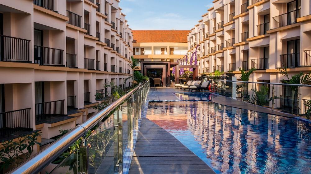 Hotel Park Regis Kuta Kuta Lombok Esterno foto