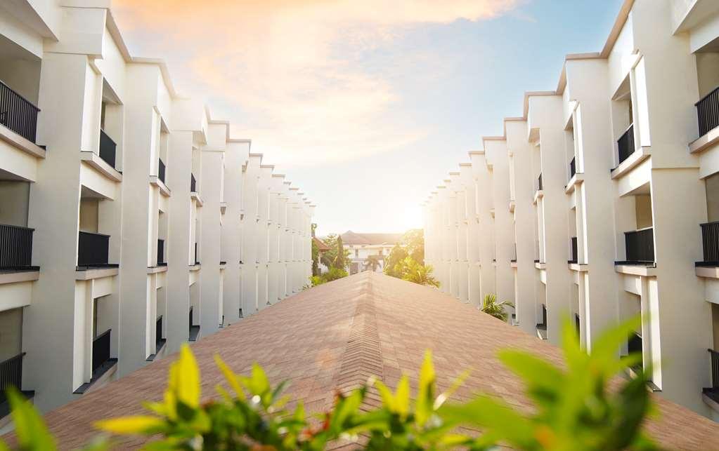Hotel Park Regis Kuta Kuta Lombok Esterno foto