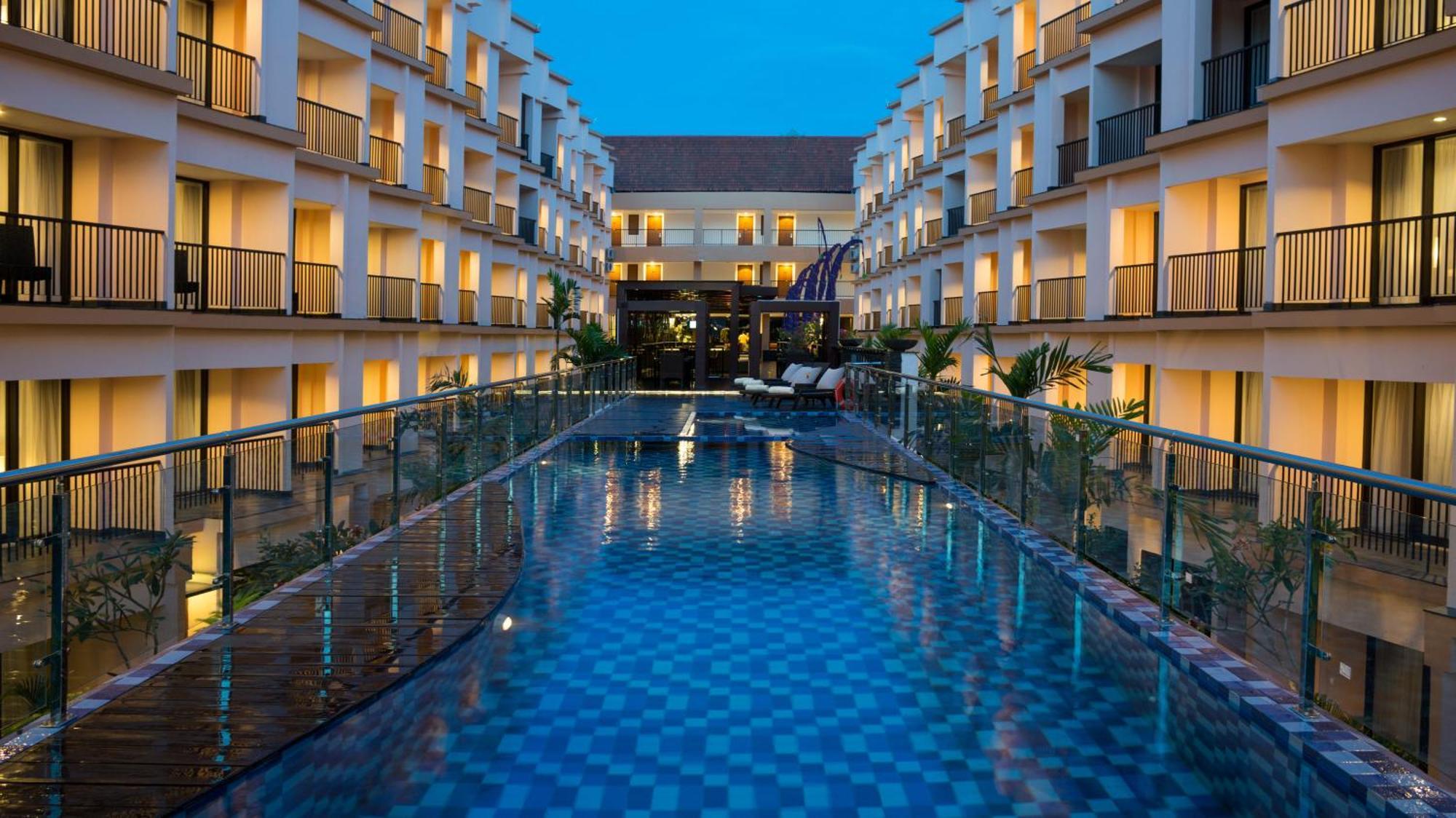 Hotel Park Regis Kuta Kuta Lombok Esterno foto
